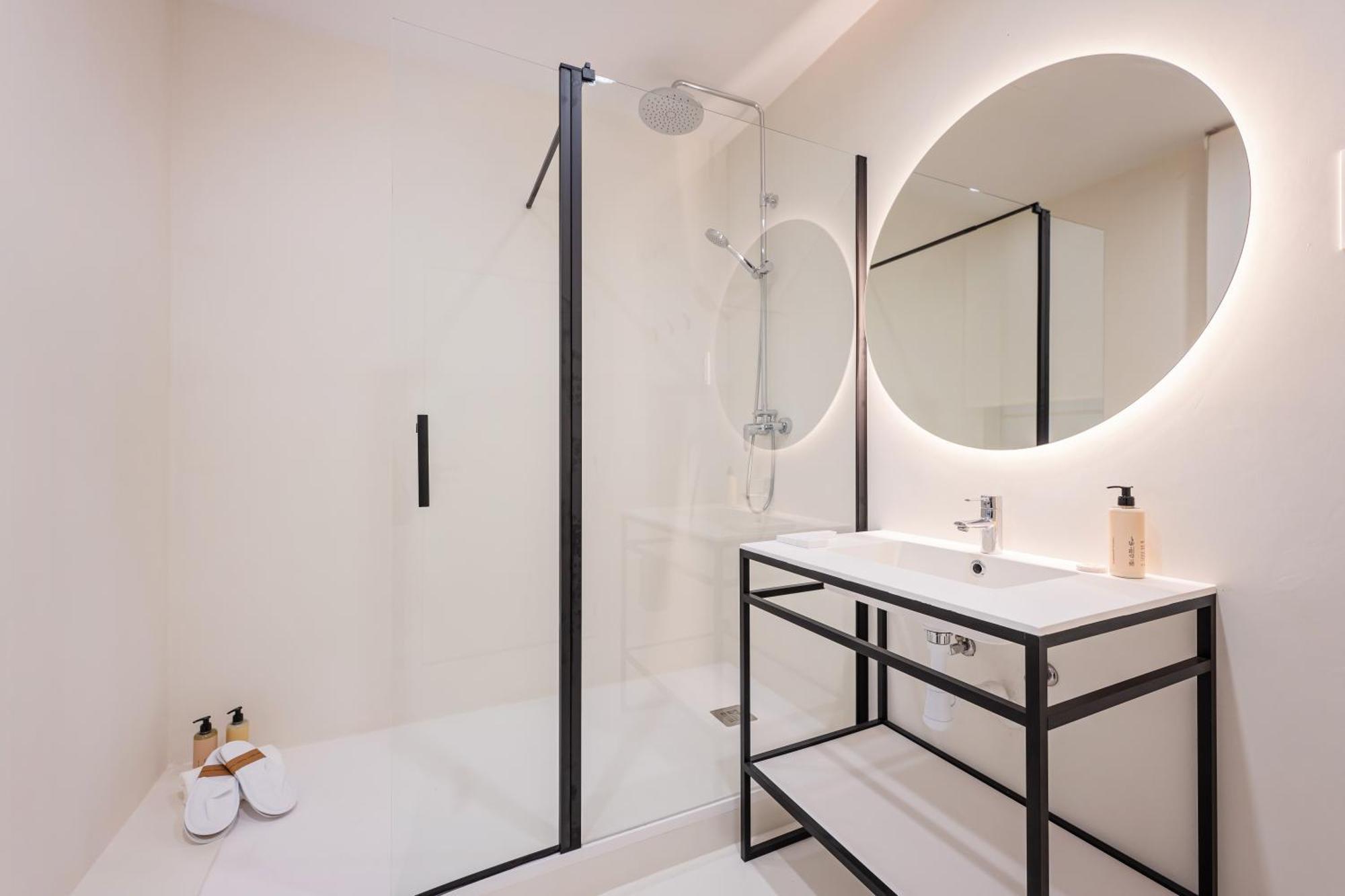 Sweett - Gran Via Apartment Barcelona Room photo